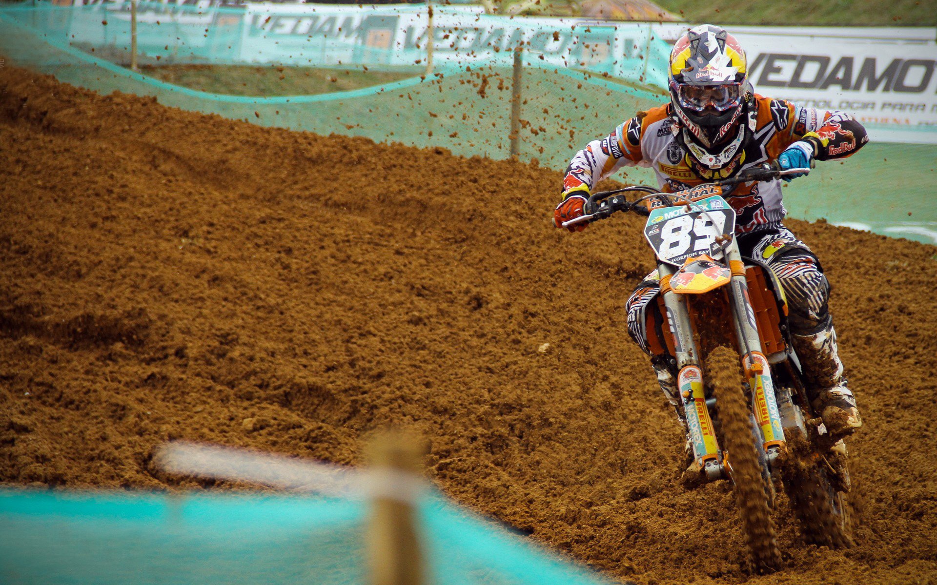 _雄鹿队稳定发挥，字母哥三双助威_，雄鹿字母哥上场吗